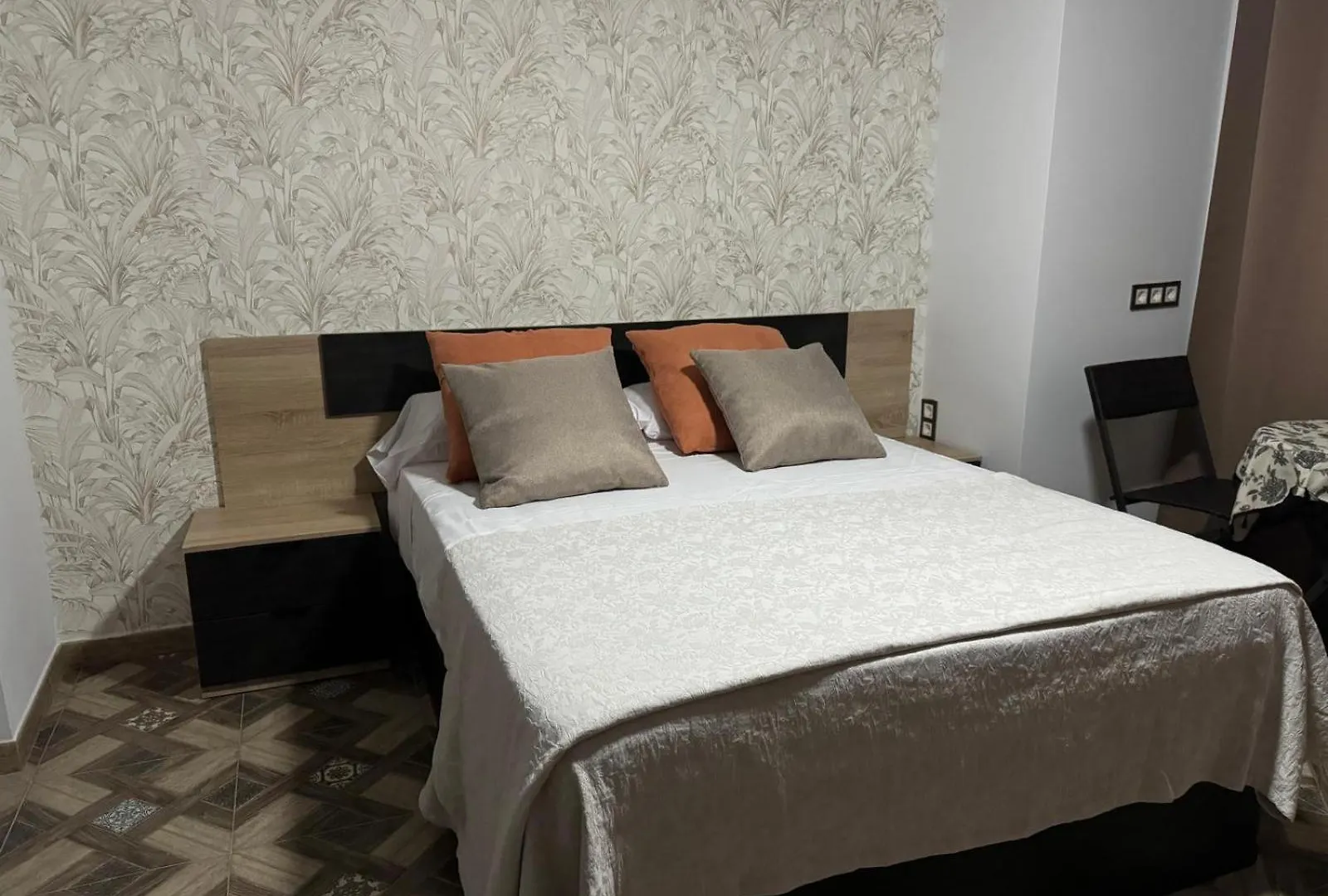 Pensjonat Hotel Plaza Pedro Cuevas Soleado Fuengirola